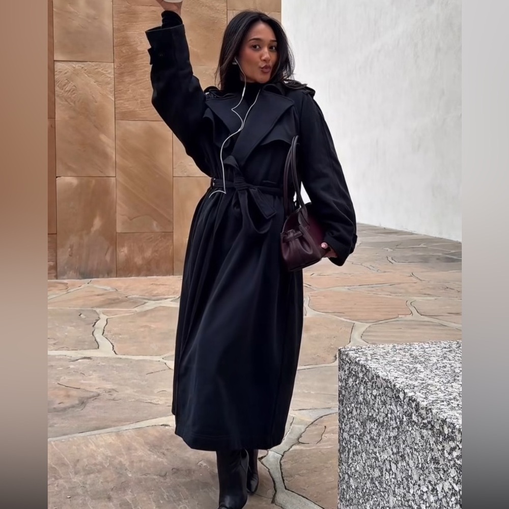 Skims Boyfriend Fleece Oversized Trench Coat - Picture 7 of 12